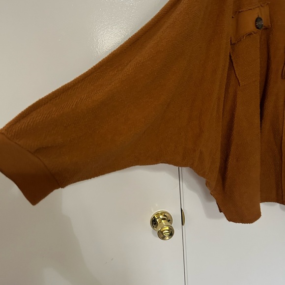 Bucketlist Top - Picture 4 of 5